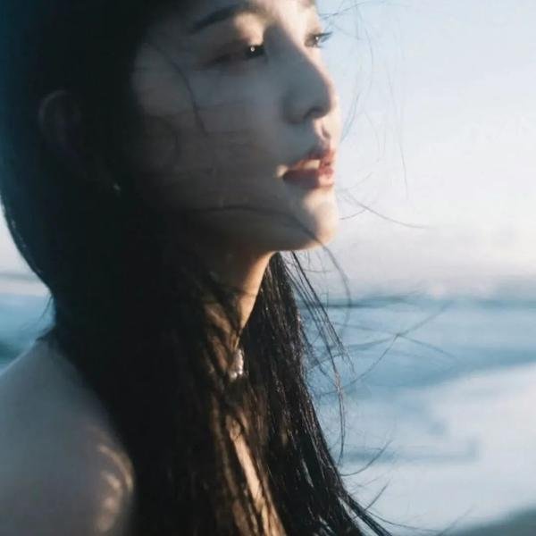 华灯艳舞